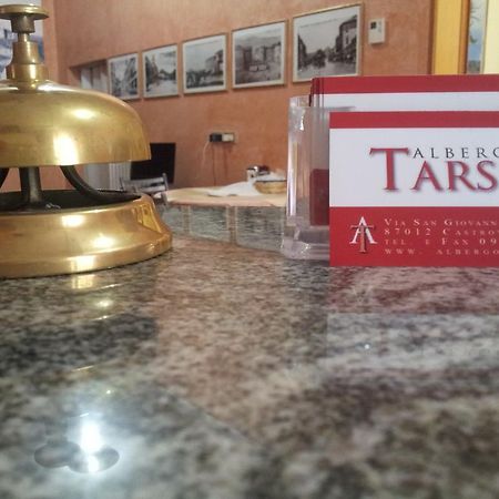 Albergo Tarsia 카스트로빌라리 외부 사진